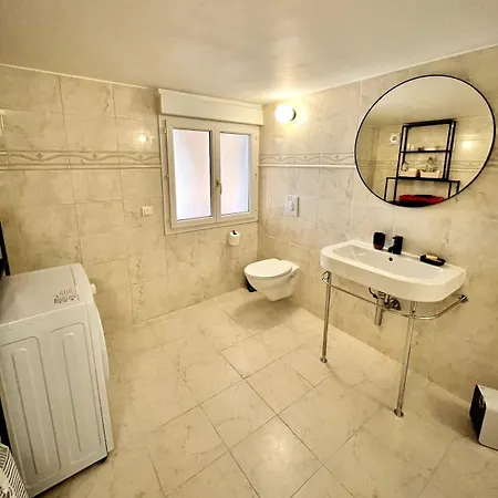 4p 90 M2 In Townhouse Welcome To Rose * Calvi (Corsica)